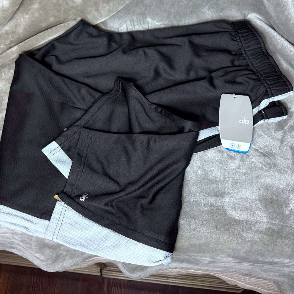 ALO Mens Track Pants XLRG Cool Fit Athletic Joggers grey Stripe Zip Ank…